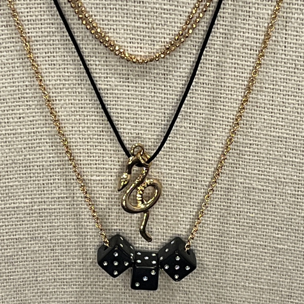 NWT Bulk Wholesale 3-piece Elegant Gold and Black Layering Necklaces